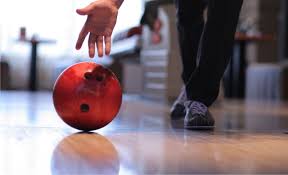 Игра в боулинг в Кирове.Ultra Подарки. Игра в боулинг в Кирове. Сервис: UltraPodarki.ru 8 800 505 95 30. Игра в боулинг, игра в боулинг Киров, боулинг Киров, купить боулинг Киров, играть в боулинг, играть в боулинг Киров