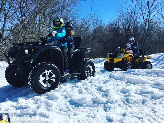 Прокат квадроциклов летом в Кирове. Сервис Ultra Подарки. Подарочный сертификат на прокат квадроциклов летом и зимой в Кирове. Закажите катание на квадроциклах недорого и наслаждайтесь активным отдыхом с друзьями. Выбирайте живописные маршруты для езды на квадроциклах. Сервис UltraPodarki.ru 8800-505-9530. Катание на квадроциклах, Прокат квадроциклов, езда на квадроцикле, прокат квадроциклов Киров, катание на квадроциклах Киров, Катание на квадроциклах зимой, Катание на квадроциклах летом, Сертификат на катание на квадроциклах 

