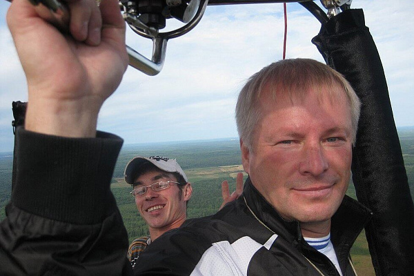 Полет на воздушном шаре в Кирове. Сервис Ultra Подарки. Полет на воздушном шаре в Кирове. Купить подарочный сертификат на путешествие на воздушном шаре. Сервис UltraPodarki.ru 8 800 505 95 30. Воздушный шар, воздушный шар в Кирове, полёт на воздушном шаре, полёт ан воздушном шаре в Кирове, купить воздушный шар, купить воздушный шар в Кирове, путешествие на воздушном шаре, путешествие на воздушном шаре в Кирове, воздушный шар цена, воздушный шар цена Киров, полёт на аэростате, полёт на аэростате Киров, прогулка на воздушном шаре, прогулка на воздушном шаре Киров