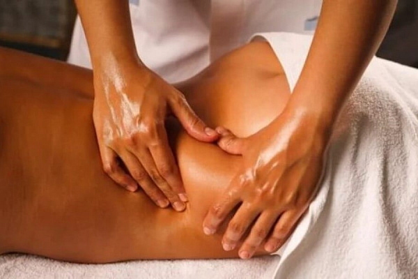 Общий массаж. Подарочные сертификаты Ultra Подарки Киров. Купить подарочный сертификат на общий массаж. Сервис UltraPodarki.ru Киров 8 800 505 95 30.. Общий массаж, общий массаж в Кирове, лечебный массаж, лечебный массаж в Кирове, массаж для мужчин в Кирове, массаж для женщин в Кирове,массаж для мужчин, массаж для женщин, общий массаж для мужчин, общий массаж для женщин, классический массаж, классический массаж в Кирове