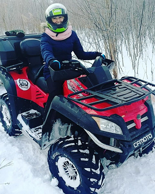 Прокат квадроциклов летом в Кирове. Сервис Ultra Подарки. Подарочный сертификат на прокат квадроциклов летом и зимой в Кирове. Закажите катание на квадроциклах недорого и наслаждайтесь активным отдыхом с друзьями. Выбирайте живописные маршруты для езды на квадроциклах. Сервис UltraPodarki.ru 8800-505-9530. Катание на квадроциклах, Прокат квадроциклов, езда на квадроцикле, прокат квадроциклов Киров, катание на квадроциклах Киров, Катание на квадроциклах зимой, Катание на квадроциклах летом, Сертификат на катание на квадроциклах 

