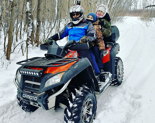 Прокат квадроциклов летом в Кирове. Сервис Ultra Подарки. Подарочный сертификат на прокат квадроциклов летом и зимой в Кирове. Закажите катание на квадроциклах недорого и наслаждайтесь активным отдыхом с друзьями. Выбирайте живописные маршруты для езды на квадроциклах. Сервис UltraPodarki.ru 8800-505-9530. Катание на квадроциклах, Прокат квадроциклов, езда на квадроцикле, прокат квадроциклов Киров, катание на квадроциклах Киров, Катание на квадроциклах зимой, Катание на квадроциклах летом, Сертификат на катание на квадроциклах 

