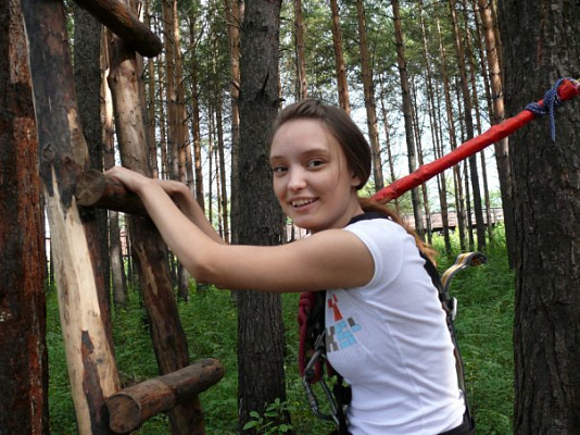 Роупджампинг - прыжки с верёвкой в Кирове. Подарочные сертификаты Ultra Подарки. Роупджампинг в Кирове - Экстремальный оригинальный подарок или подарочный сертификат на Роупджампинг - прыжки с верёвкой. Сервис UltraPodarki.ru 8-800-505-95-30. роупджампинг Киров, прыжок веревка Киров, роупджампинг, прыжок веревка, прыжок с веревкой, Подарок, подарочный сертификат, экстрим, экстремальный подарок